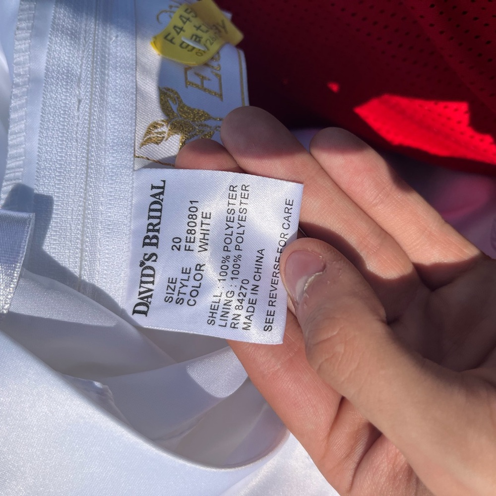 David’s bridal wedding dress size 20